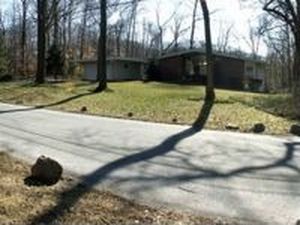49 Grandview Ave, Upper Saddle River, NJ, 07458