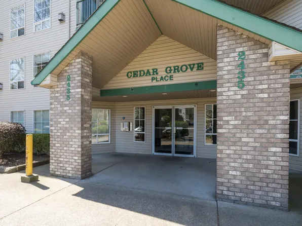 2435 Center St #205, Abbotsford, BC V2T 2N4