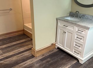 5997 Penn St, Export, PA 15632