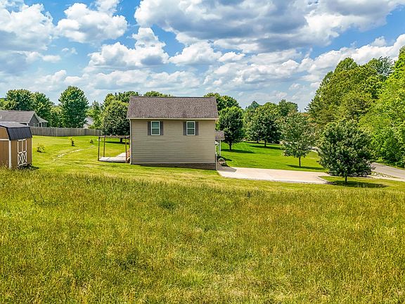 4th image of 557 Cold Hill Rd