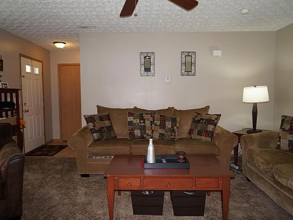 5th image of 8248 Tegmen St