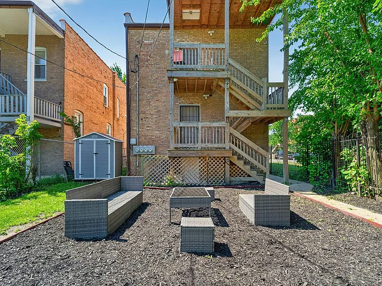 3622 W Franklin Blvd #1 — Photo 21