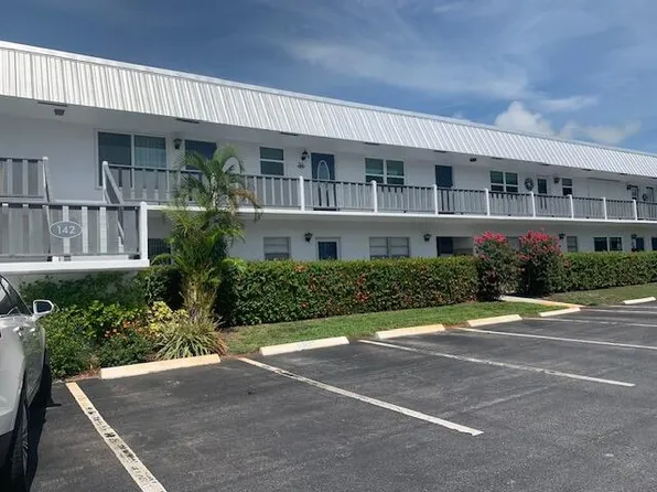 2929 SE Ocean Boulevard Bldg 142 Unit 4, Stuart, FL 34996