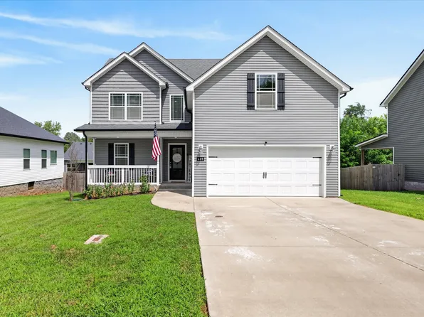 489 Woodtrace Dr, Clarksville, TN 37042