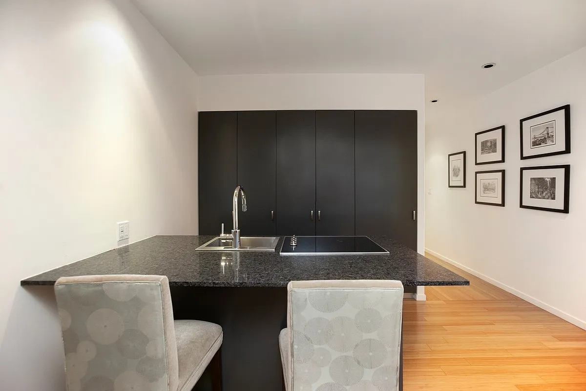 160 Central Park South — Photo 3