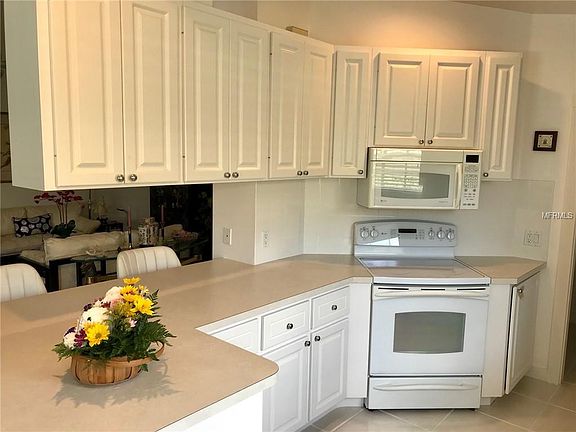 3rd image of 7554 Quinto Dr