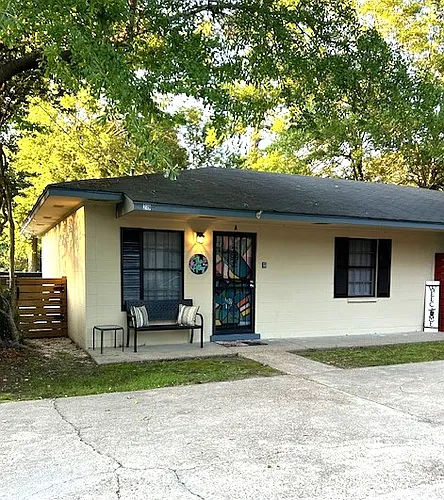 219 S 16th Ave #A Photo 1