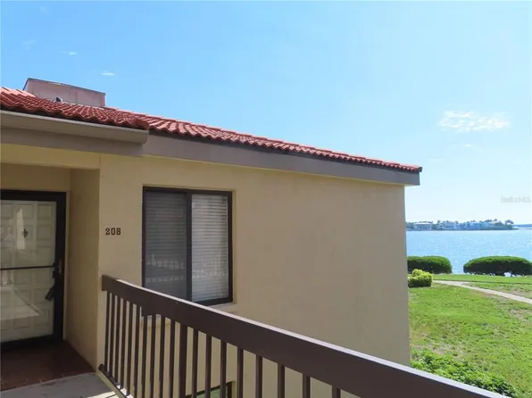 6158 Palma Del Mar Blvd S APT 208, Saint Petersburg, FL 33715
