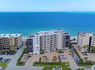 9375 Gulf Shore Dr APT 402, Naples, FL 34108