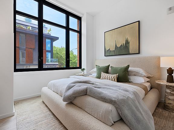 4th image of 500 De Graw St Unit 304