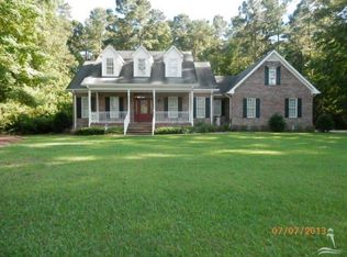 510 Vineland St, Whiteville, NC 28472