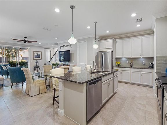 5th image of 3010 PALM KEY AVENUE