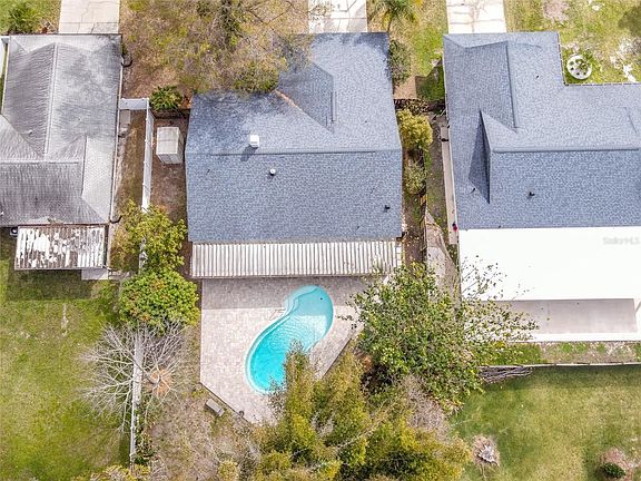 5th image of 13908 Country Court Dr