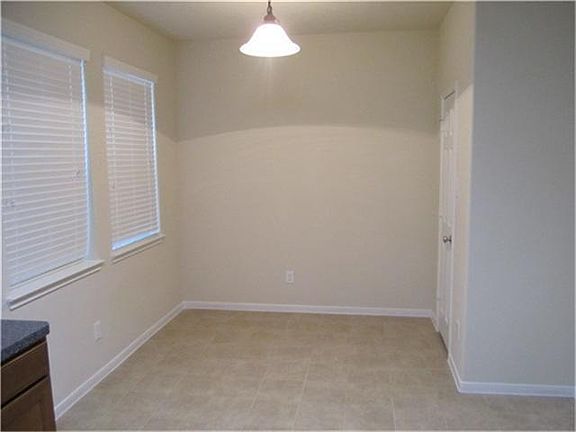 3rd image of 14715 Branchwest Dr