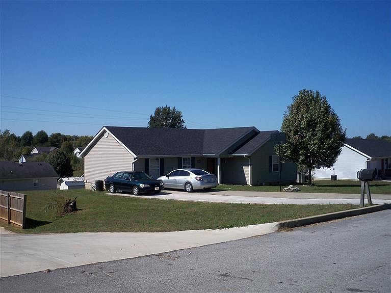1st image of 81 Dogwood Trl