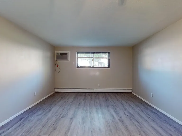 15312 Maple Park Dr — Photo 18