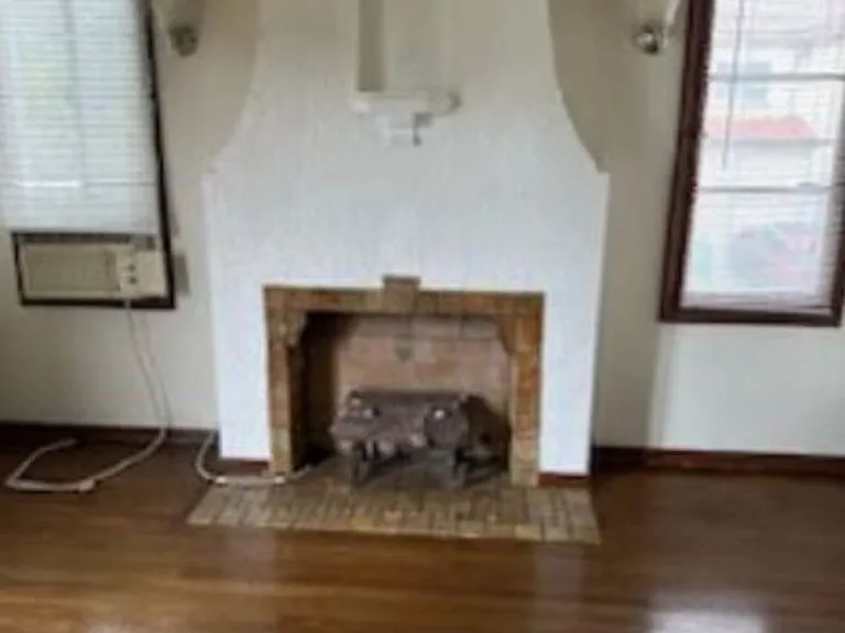 1171 Huntington Dr — Photo 8