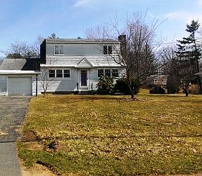 2nd image of 848 Whitney Dr