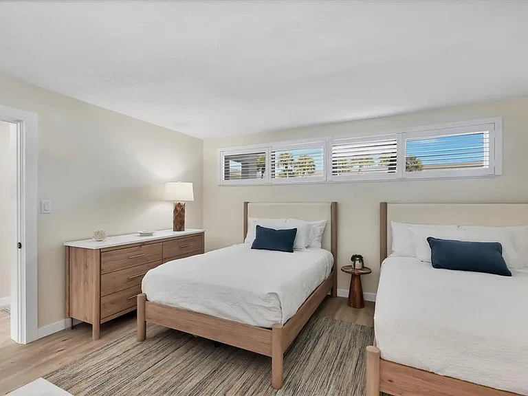 500 S Washington Dr #5A — Photo 21