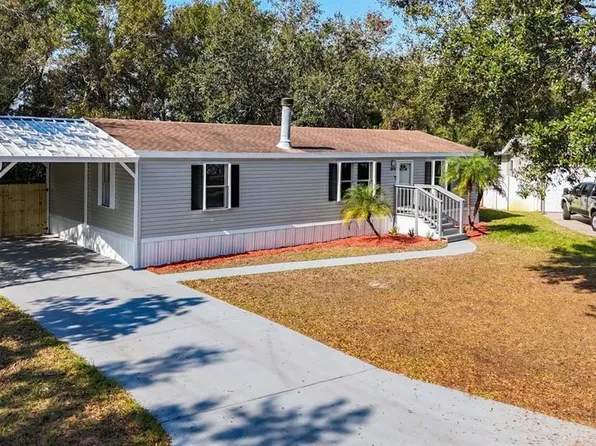 10418 Goshawk Dr, Riverview, FL 33578