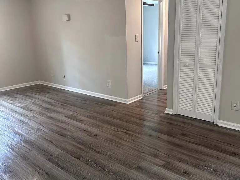 Carrington Woods Apartments — Photo 11