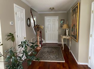 129 Kellerhis Dr, Apex, NC 27502