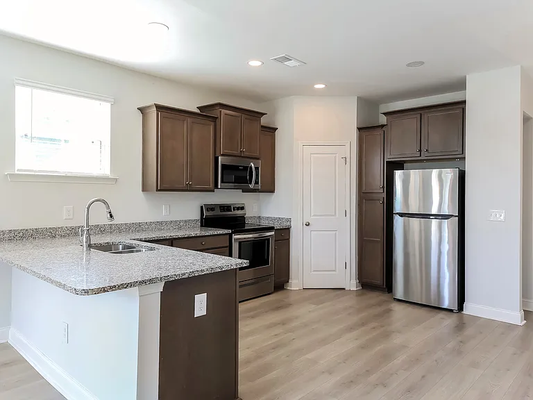 309 Woodgate Way — Photo 9