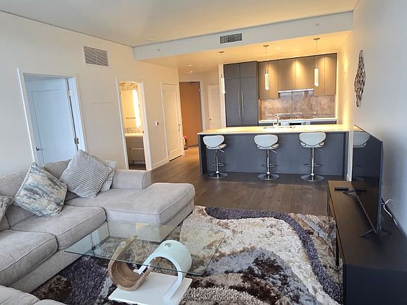 3rd image of 2510 6th Ave #2501