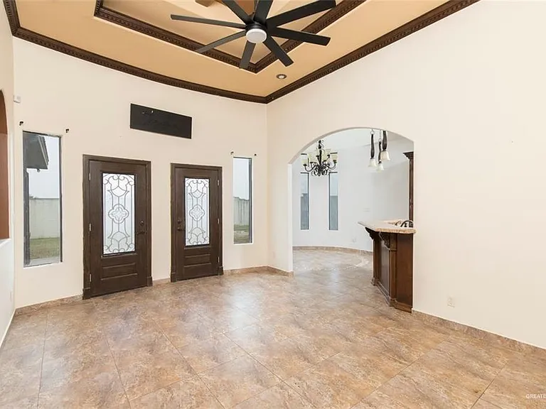 208 Thornwood Loop — Photo 7