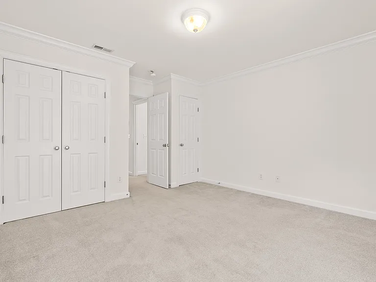 Upstairs bedroom 2