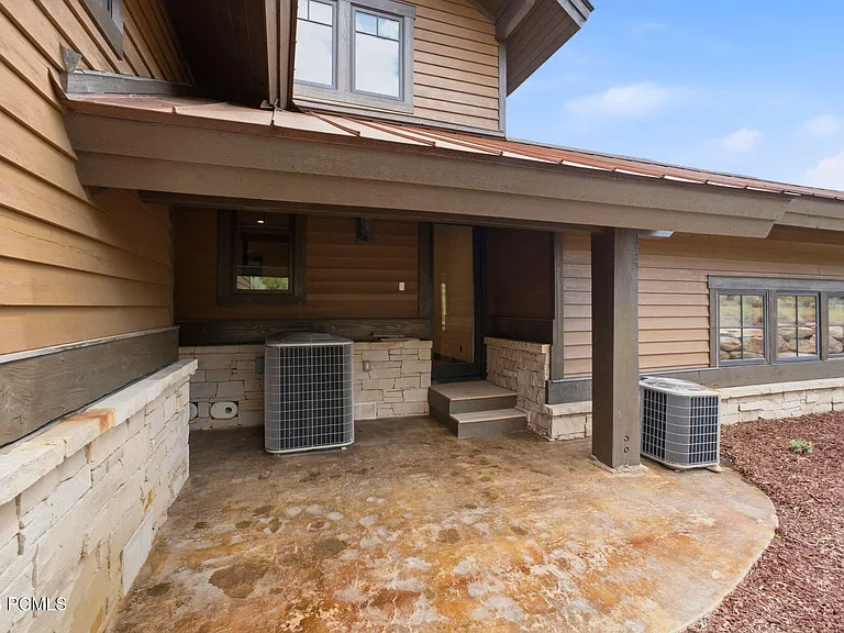 8235 N Sunrise Loop — Photo 68