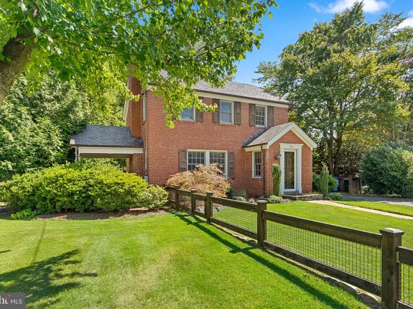 218 Saint Lawrence Dr, Silver Spring, MD 20901