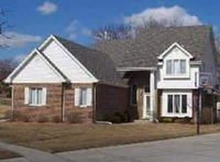 516 Navajo Ct, New Lenox, IL 60451
