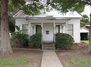 311 S Main St, Breaux Bridge, LA 70517