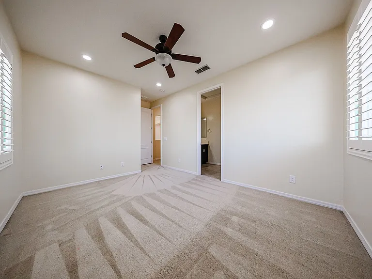 2545 E Ebony Dr — Photo 39