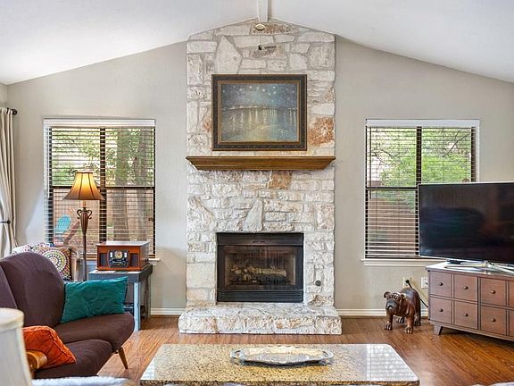 4th image of 12302 Cabana Ln