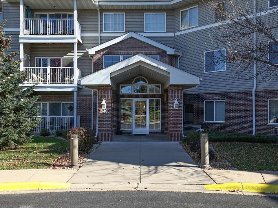 1st image of 15400 Chippendale Ave #205