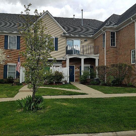 1st image of 664 Belmonte Dr Unit B