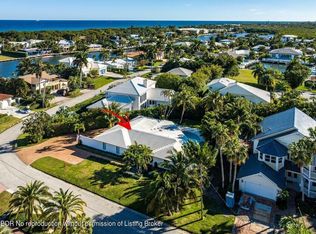 36 Spanish River Dr, Ocean Ridge, FL 33435