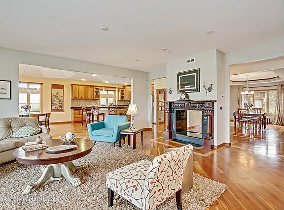 3rd image of 35W768 Wood Ln