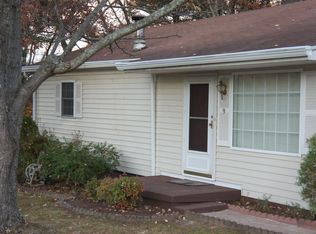 9 La Rue St, Asheville, NC 28806