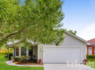 1689 Ashwood Cir, Middleburg, FL 32068