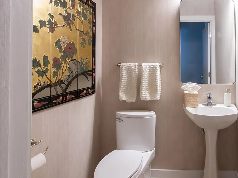 920 W Madison St #D7 — Photo 7
