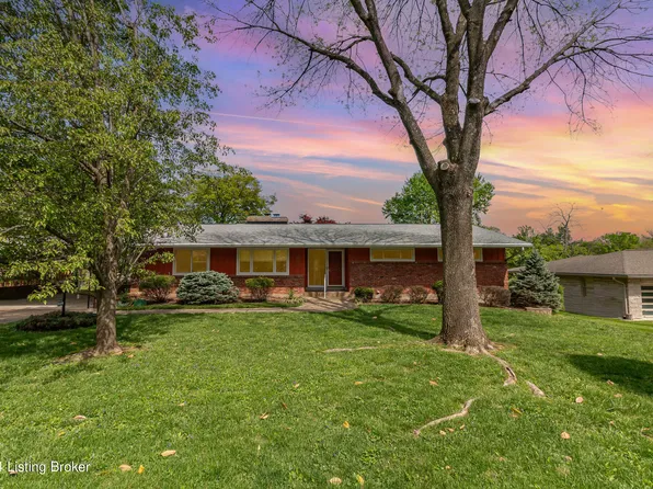 909 Wicksbury Pl, Louisville, KY 40207