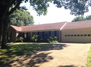 3906 Lakemont Dr, Memphis, TN 38128