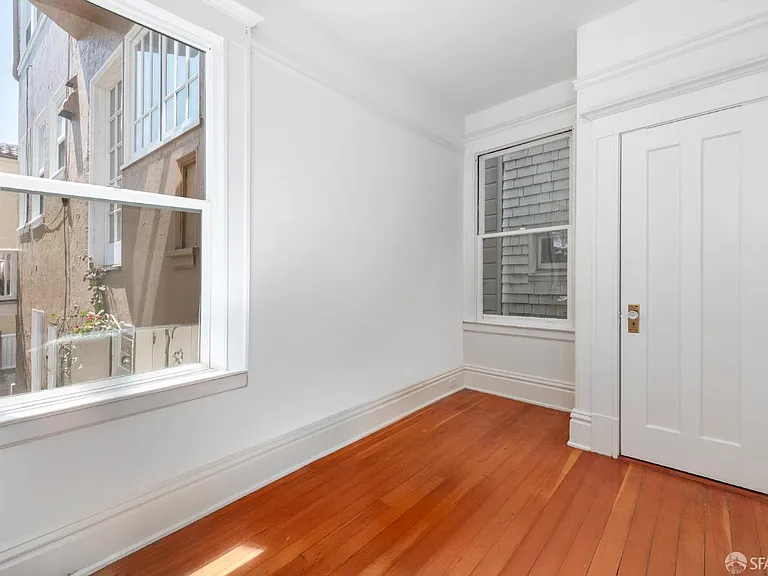 3877 Jackson St — Photo 19