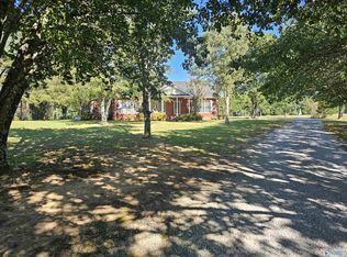 250 Dunn Rd, Union Grove, AL 35175