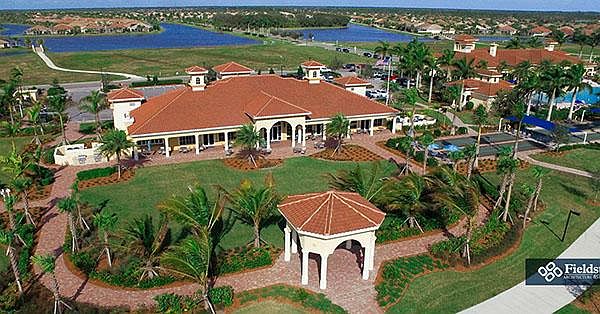 Islandwalk clubhouse