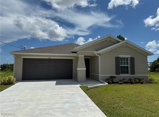 1012 NE 32nd Ln, Cape Coral, FL 33909