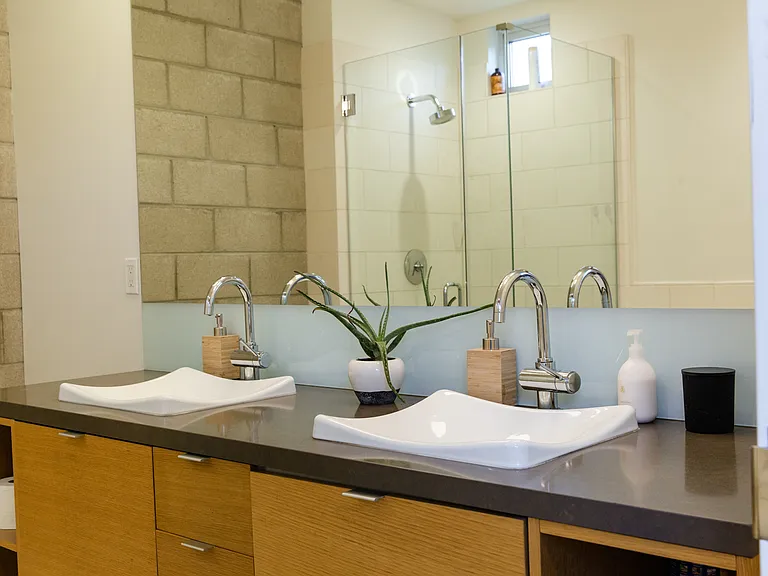 3450 Cahuenga Blvd W #403 — Photo 14